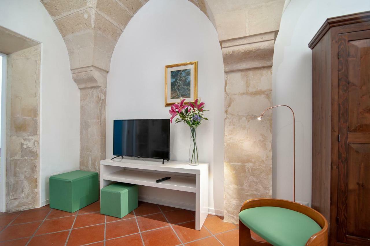 GoodStay Corte del Vescovo Lecce Buitenkant foto